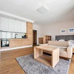 Sopocka Rezydencja, Sun & Snow Апартаменты