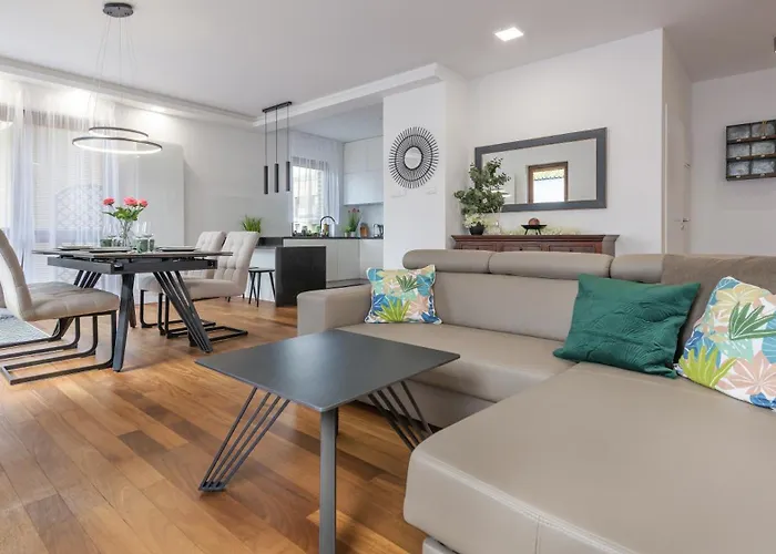 Апартаменты Sopocka Rezydencja, Sun & Snow *